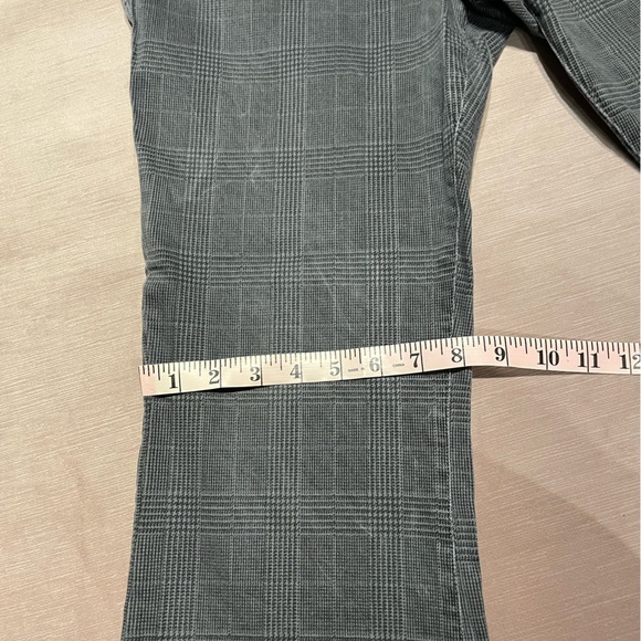 FRAME Le Crop Mini Boot checked mid-rise kick-flare jeans size 33 glen plaid - Picture 12 of 16